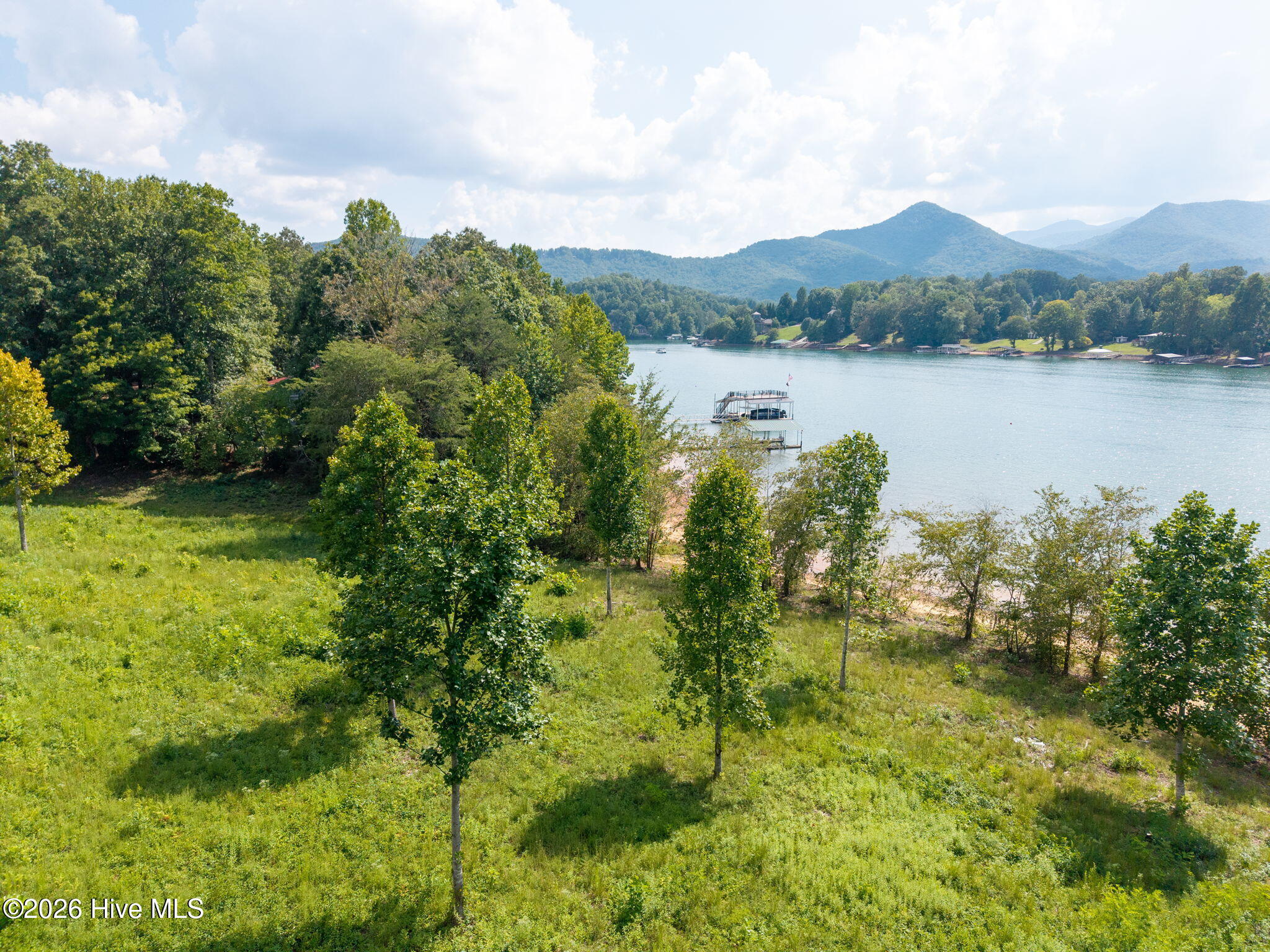 314 Lakeside Drive