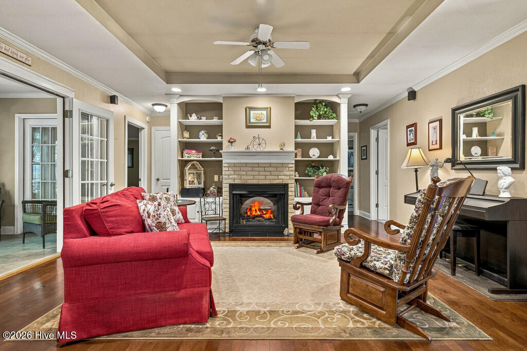 654 Ford Road