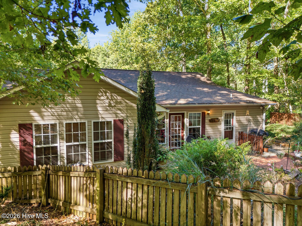 654 Ford Road