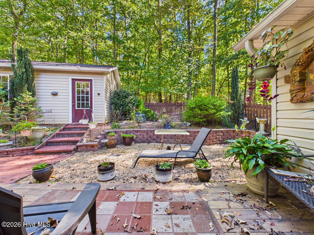654 Ford Road