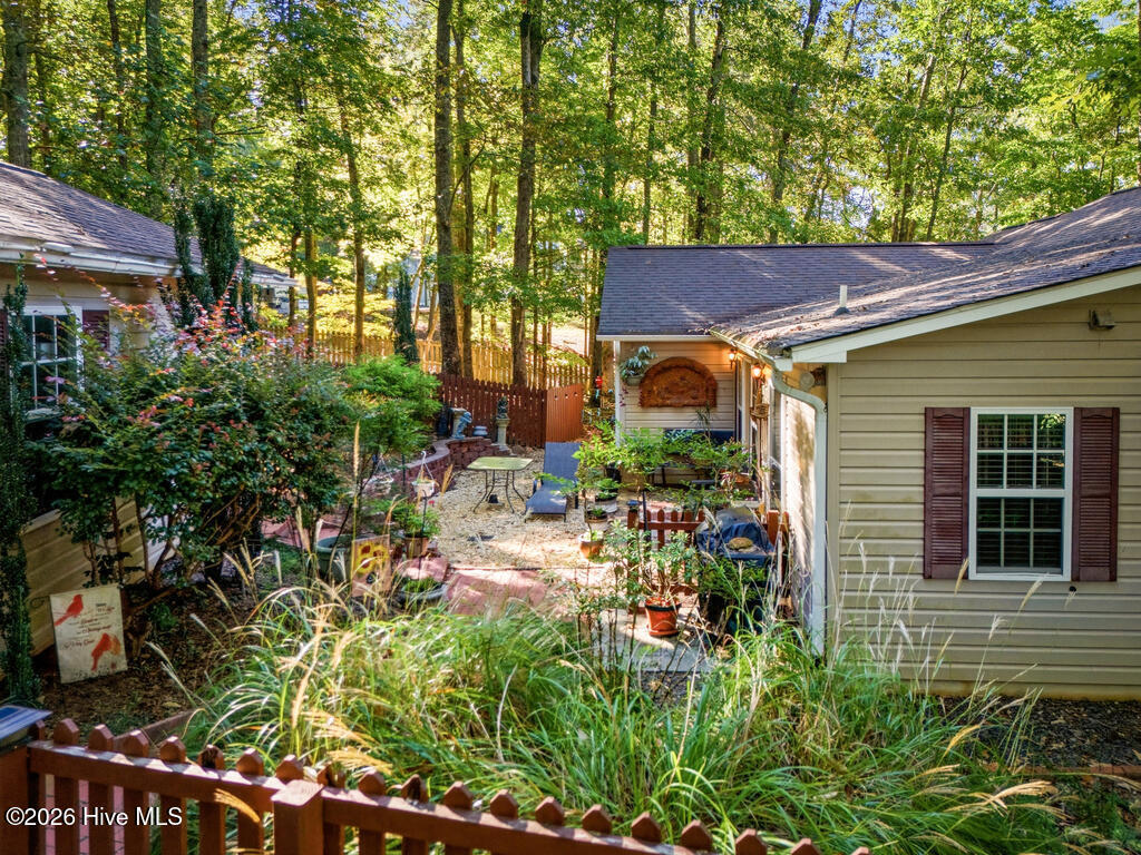 654 Ford Road