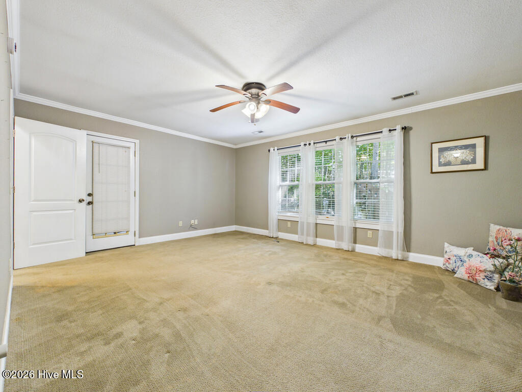 654 Ford Road