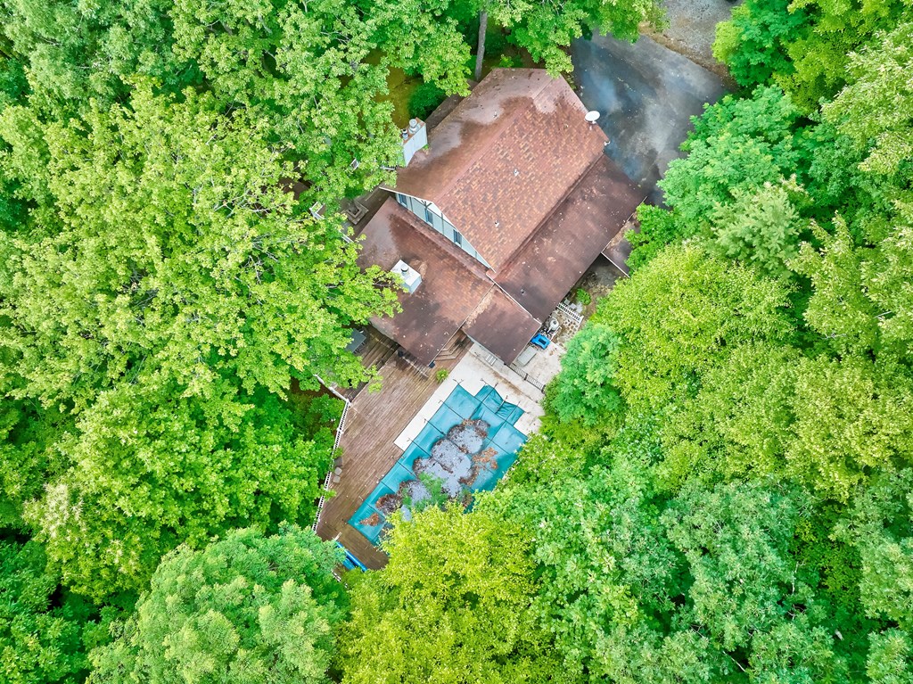 1504 Red Marble Road