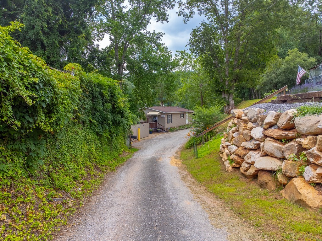 270 Deyton Camp Road
