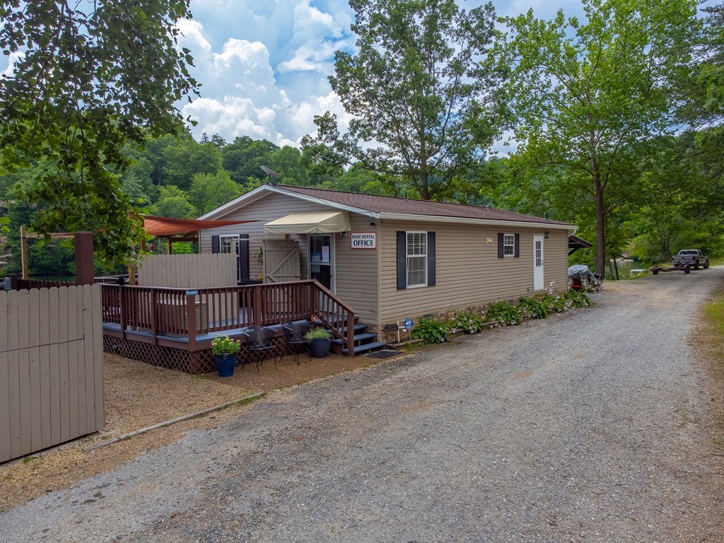 270 Deyton Camp Road