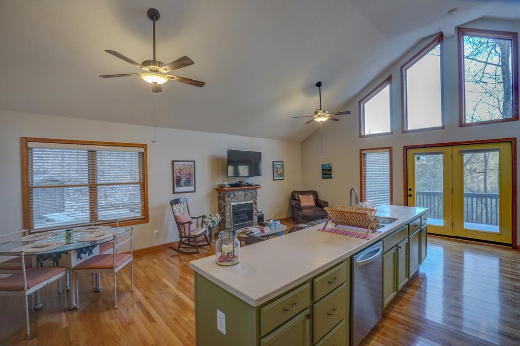 127 Whataview Drive
