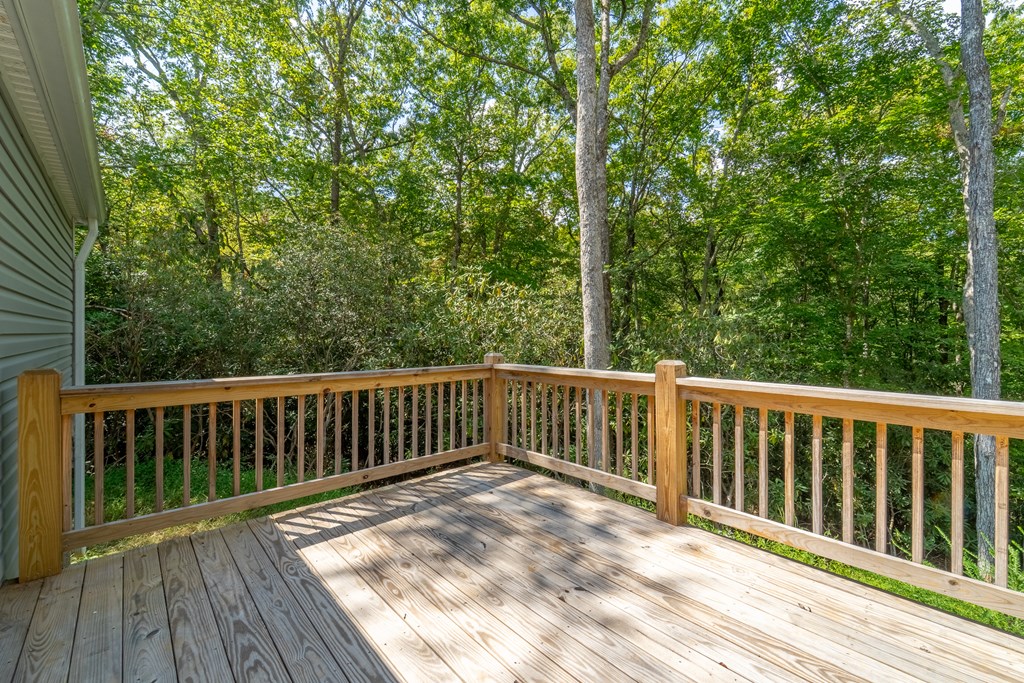 75 Windswept Lane