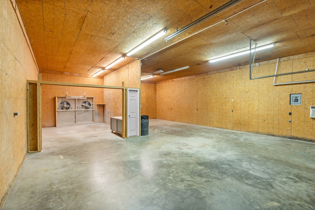 1045 Old Hwy 64 W, Hayesville