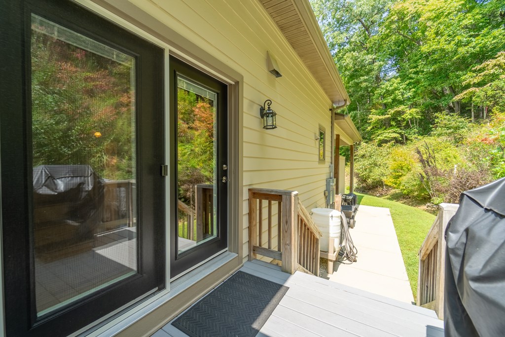 92 Sterling Lane
