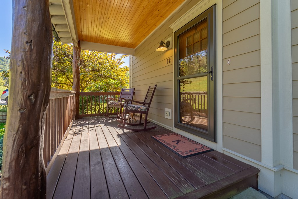 52 Grayling Dr