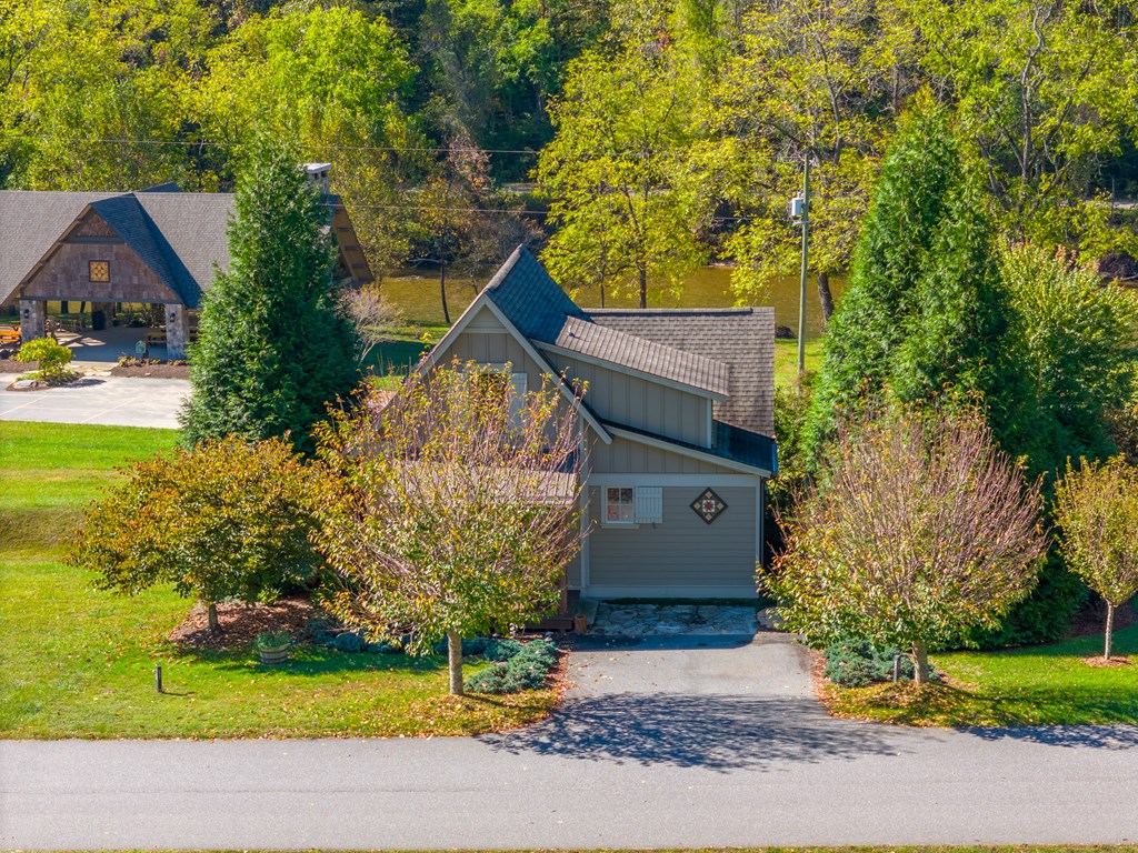 52 Grayling Dr