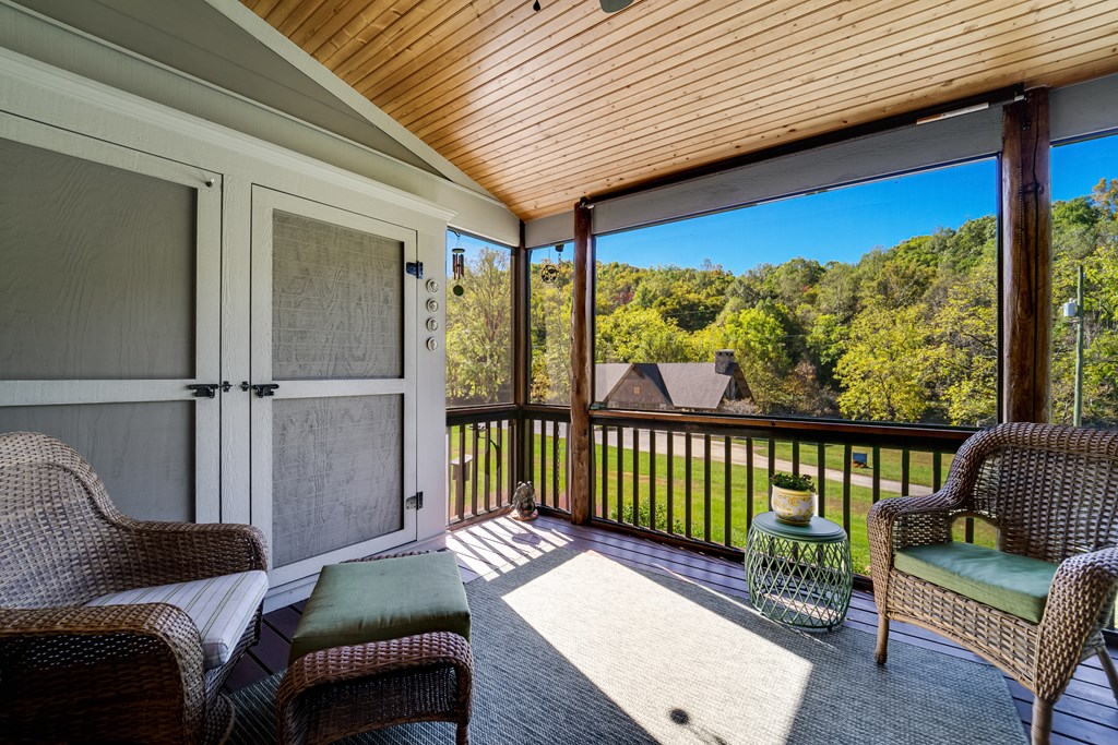 52 Grayling Dr