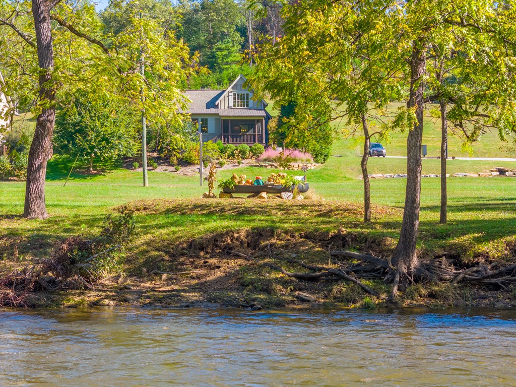 52 Grayling Dr