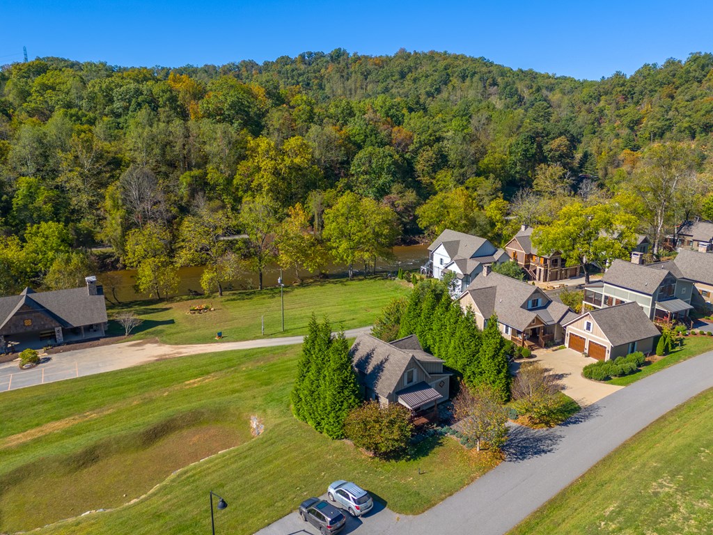 52 Grayling Dr