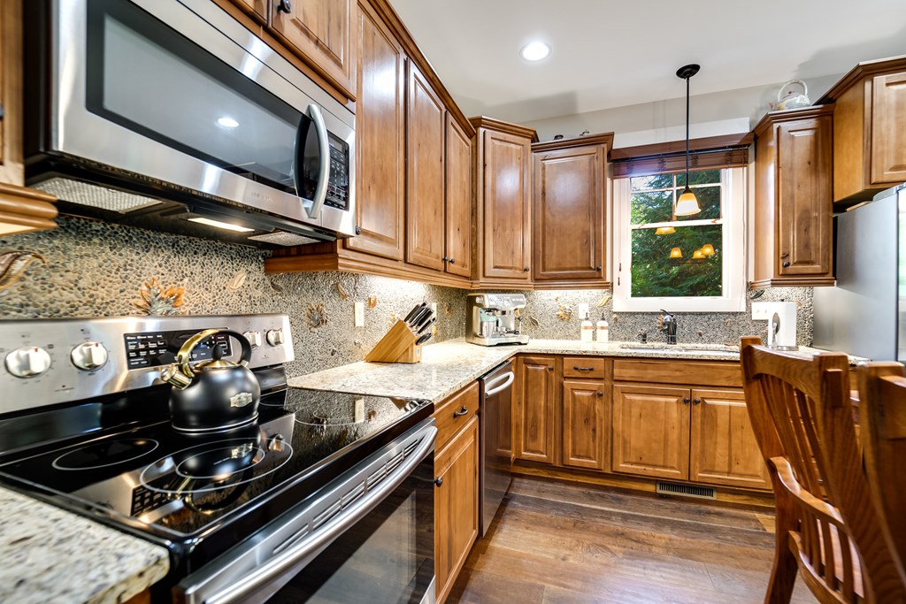52 Grayling Dr