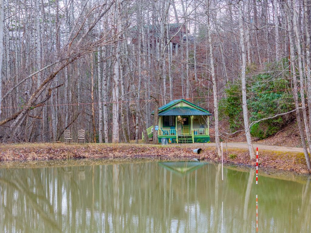 180 Valley Lane