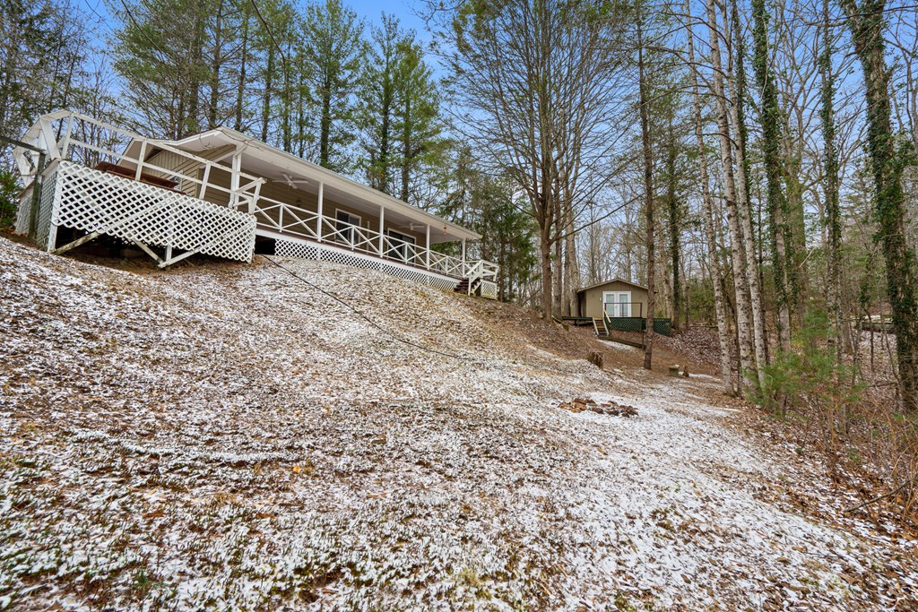 121 Brittany Pointe