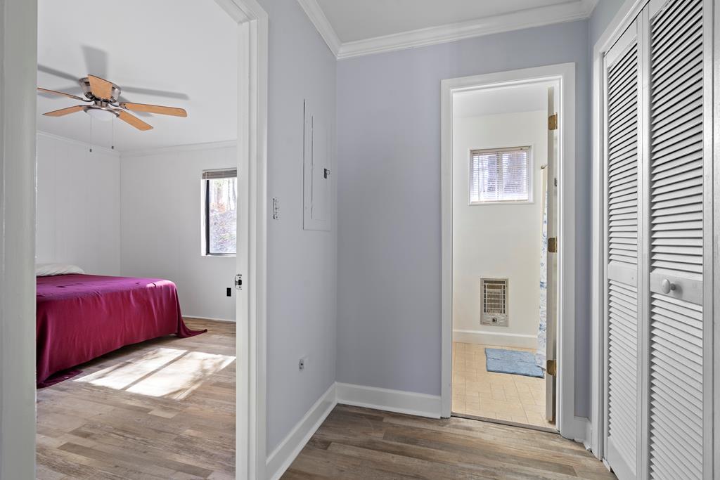 121 Brittany Pointe