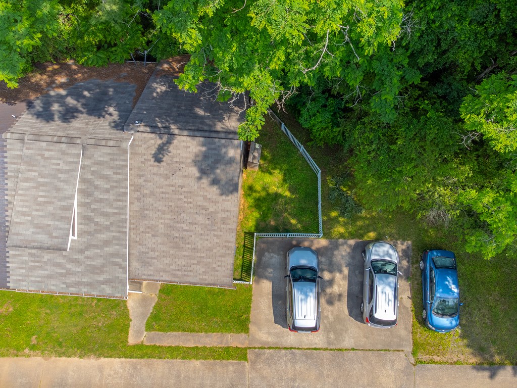 417 N Country Club Dr