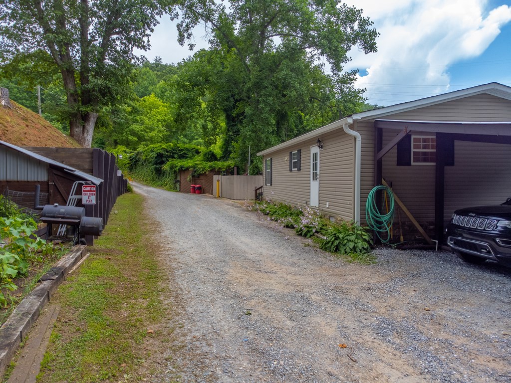 270 Deyton Camp Road