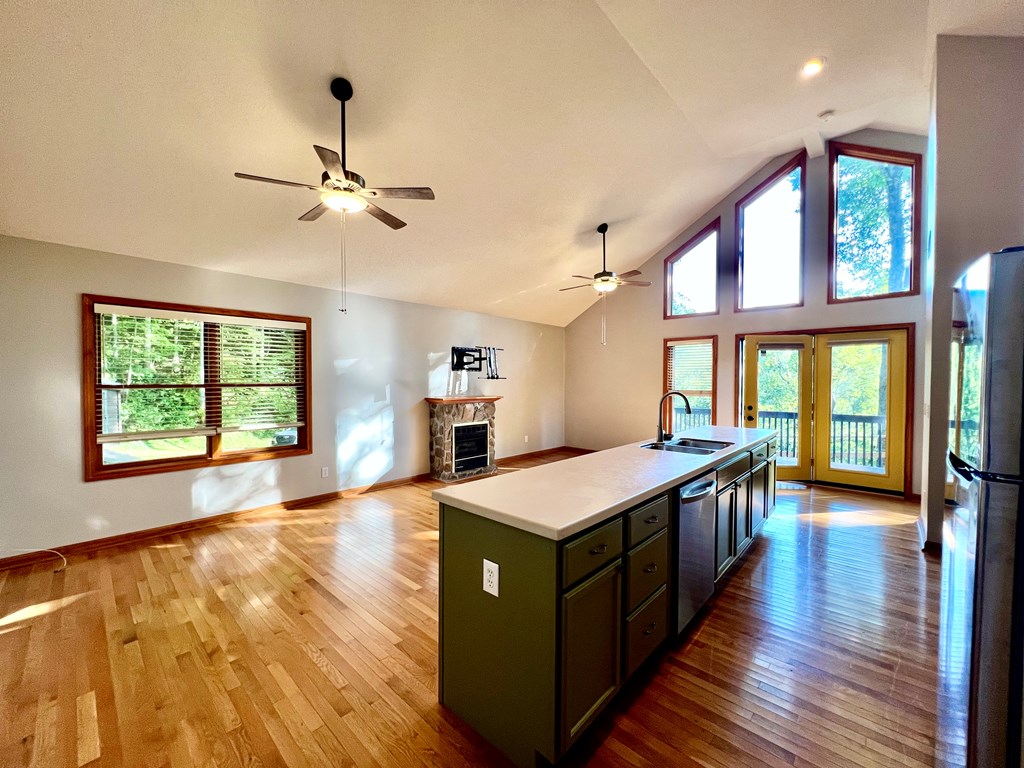 127 Whataview Drive