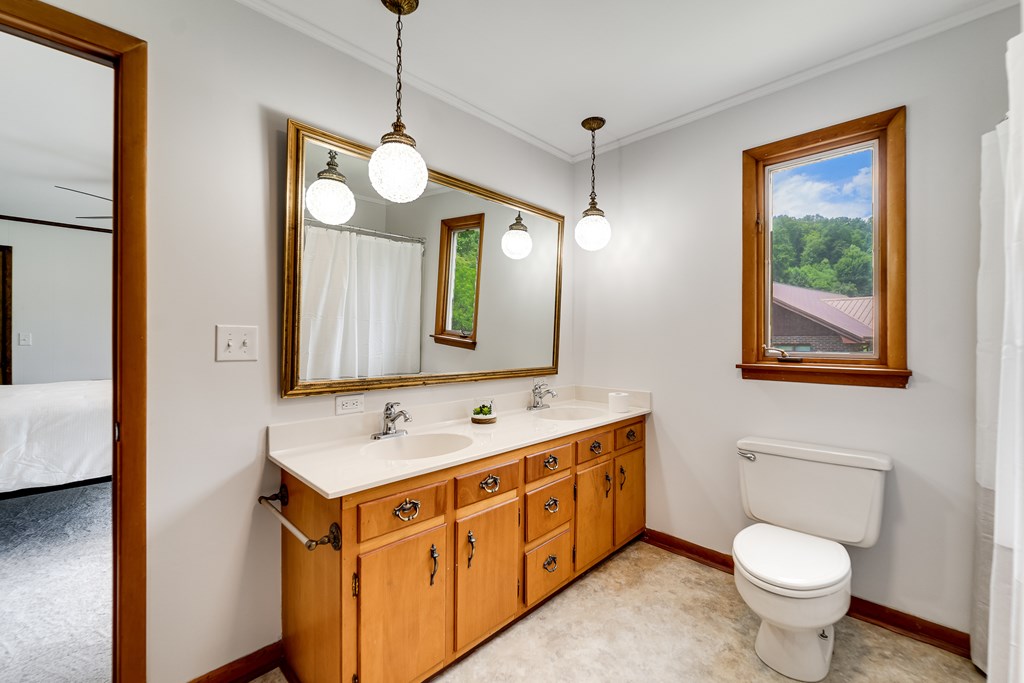 181 Fisher Creek Road
