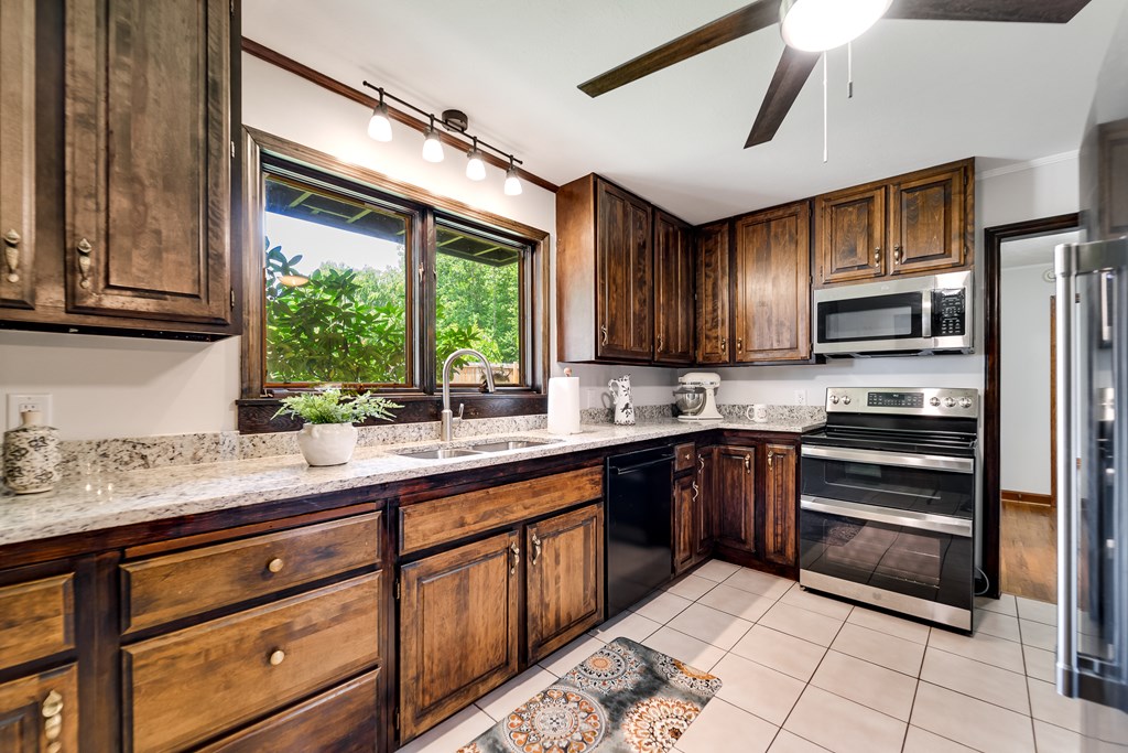 181 Fisher Creek Road