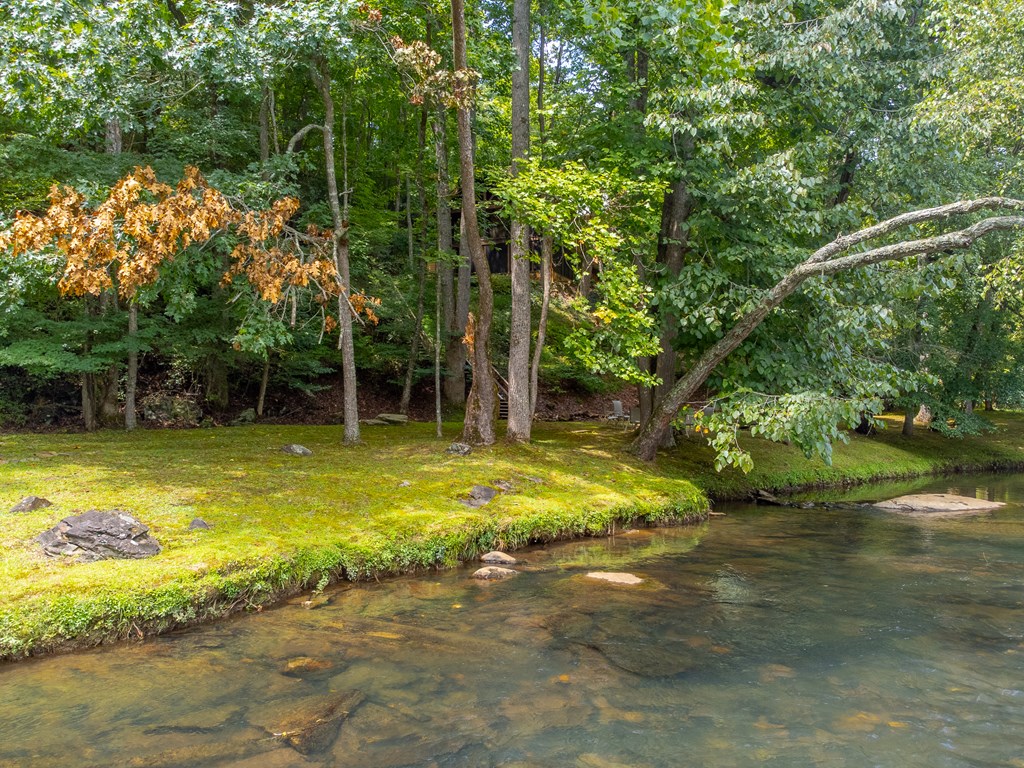 345 Mission Dam Rd