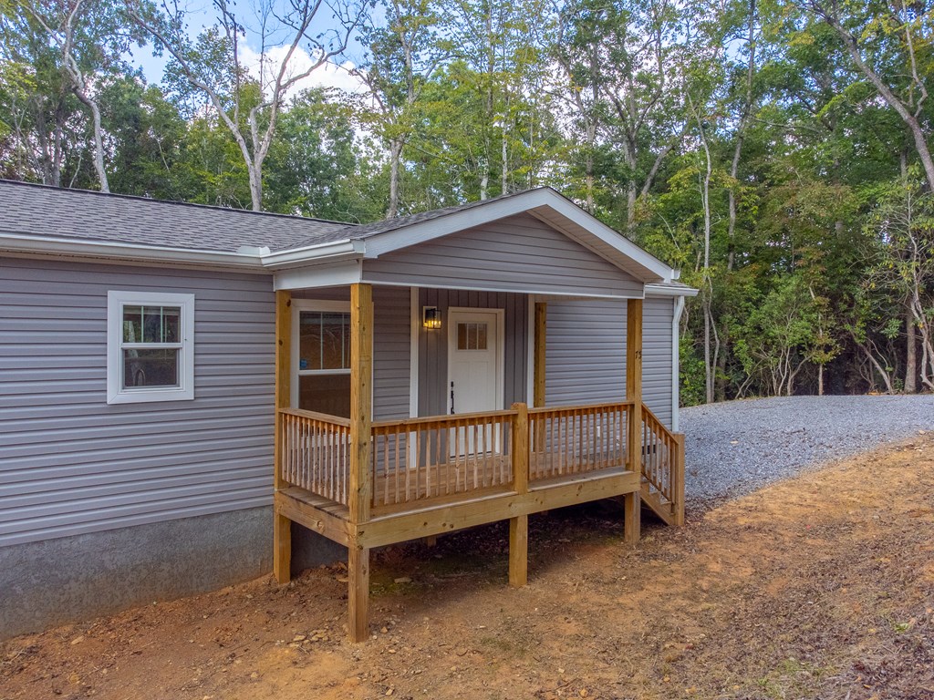 75 Windswept Lane
