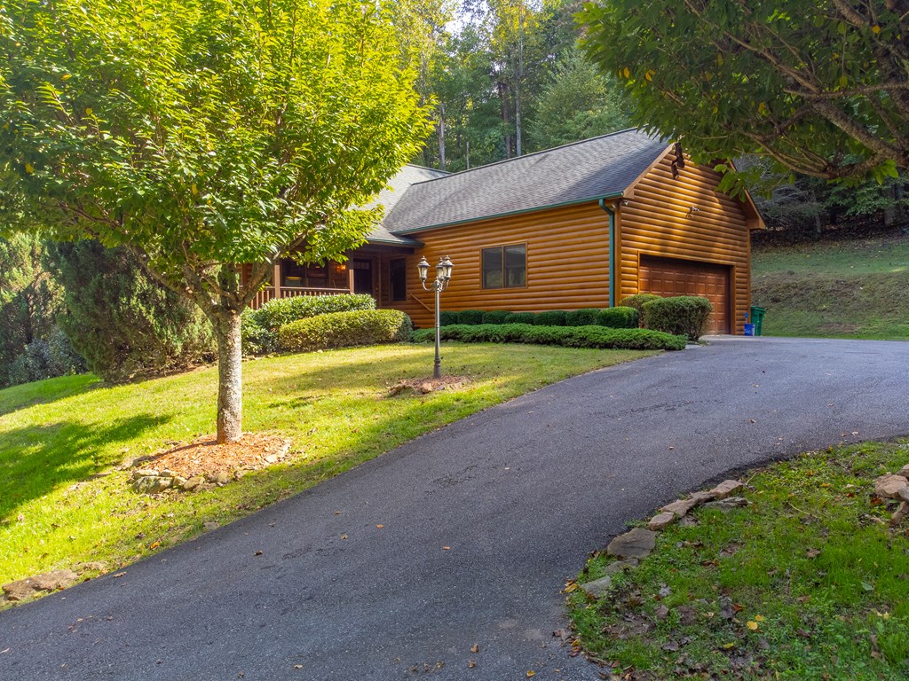 25 Black Oak Drive