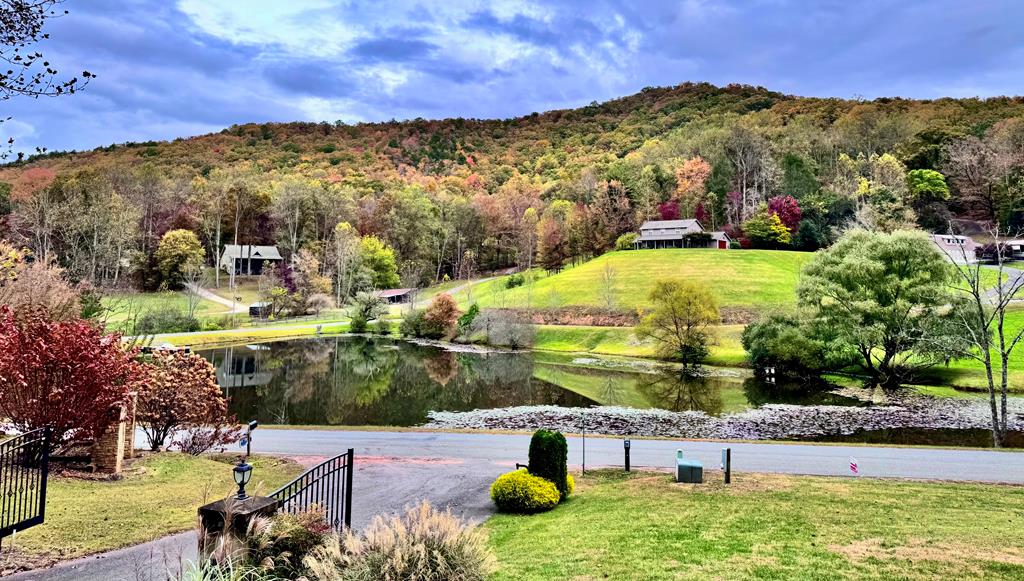 25 Black Oak Drive
