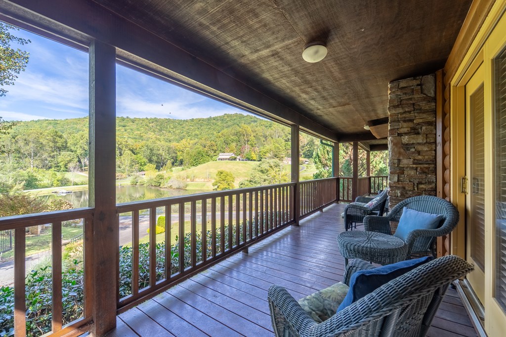 25 Black Oak Drive