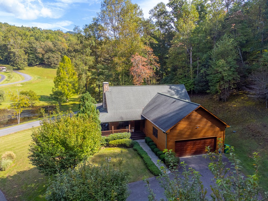 25 Black Oak Drive