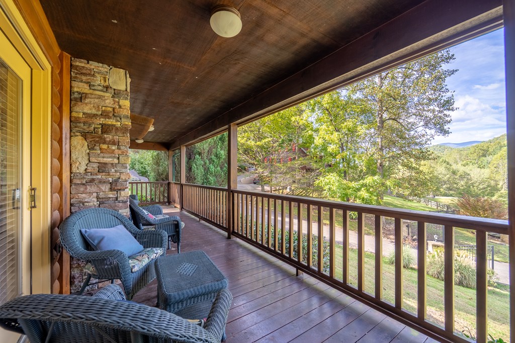 25 Black Oak Drive