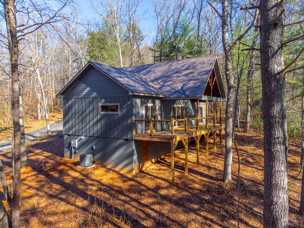 397 Kennelly Loop