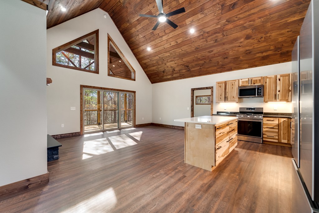 397 Kennelly Loop