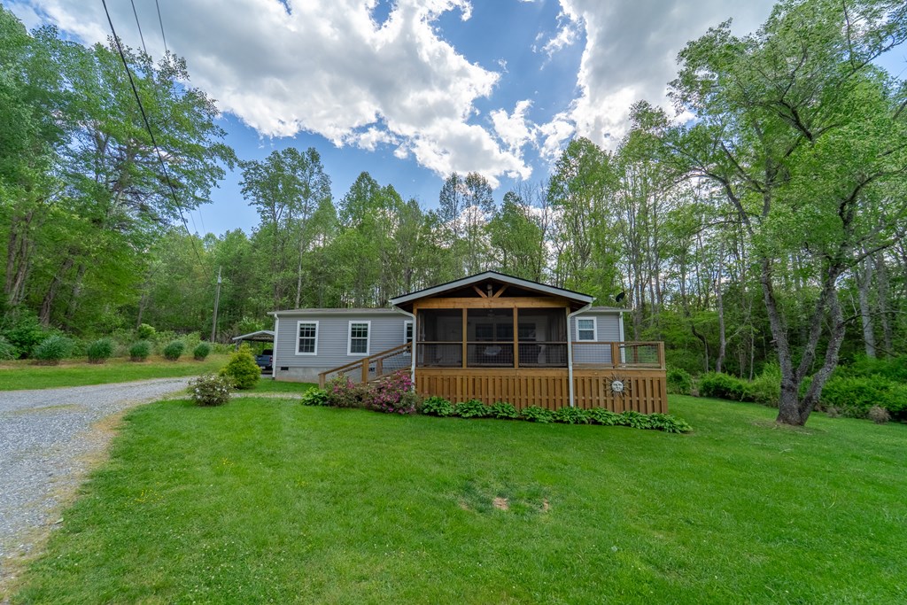 104/102 Pleasant Valley Lane