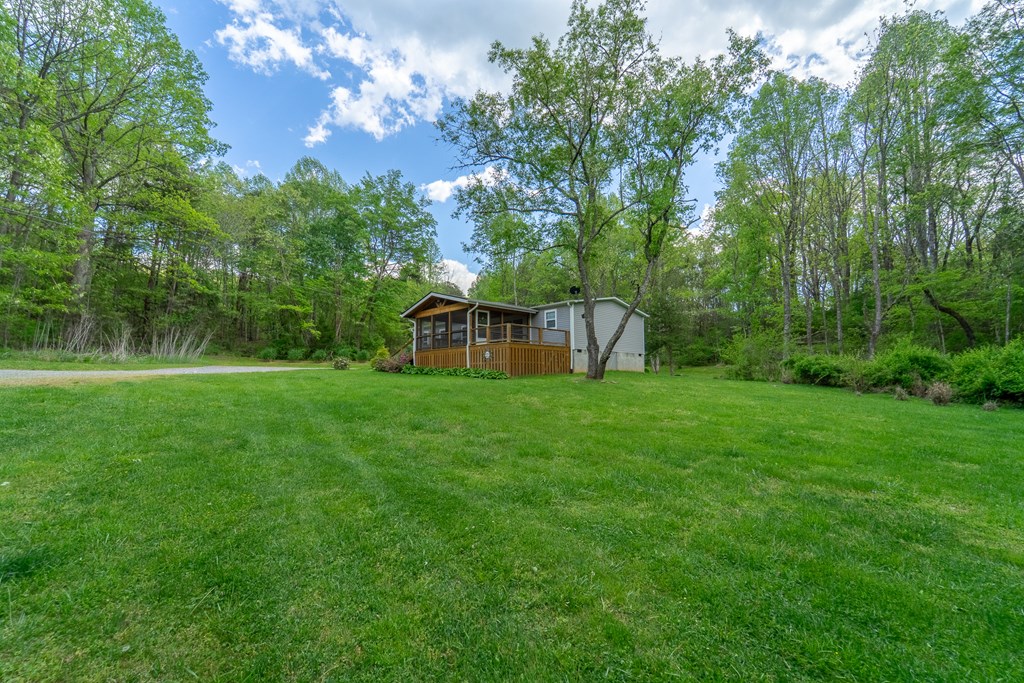 104/102 Pleasant Valley Lane