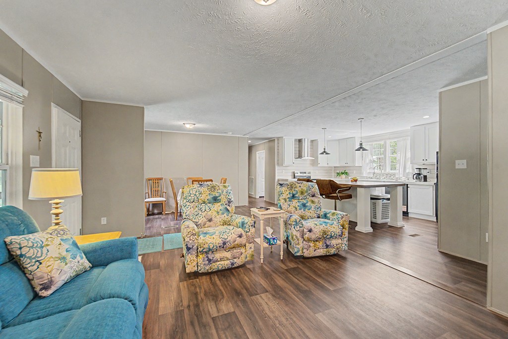104/102 Pleasant Valley Lane