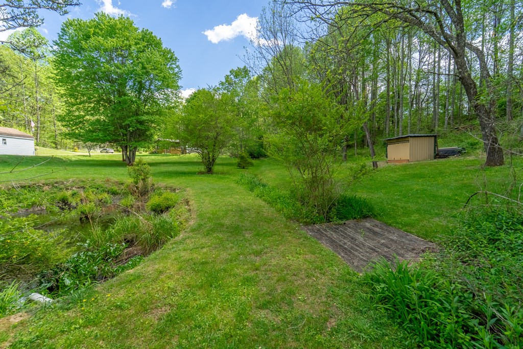 104/102 Pleasant Valley Lane
