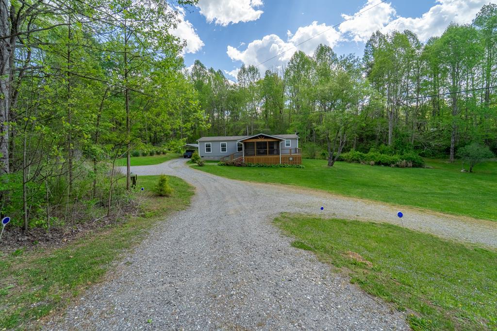 104/102 Pleasant Valley Lane