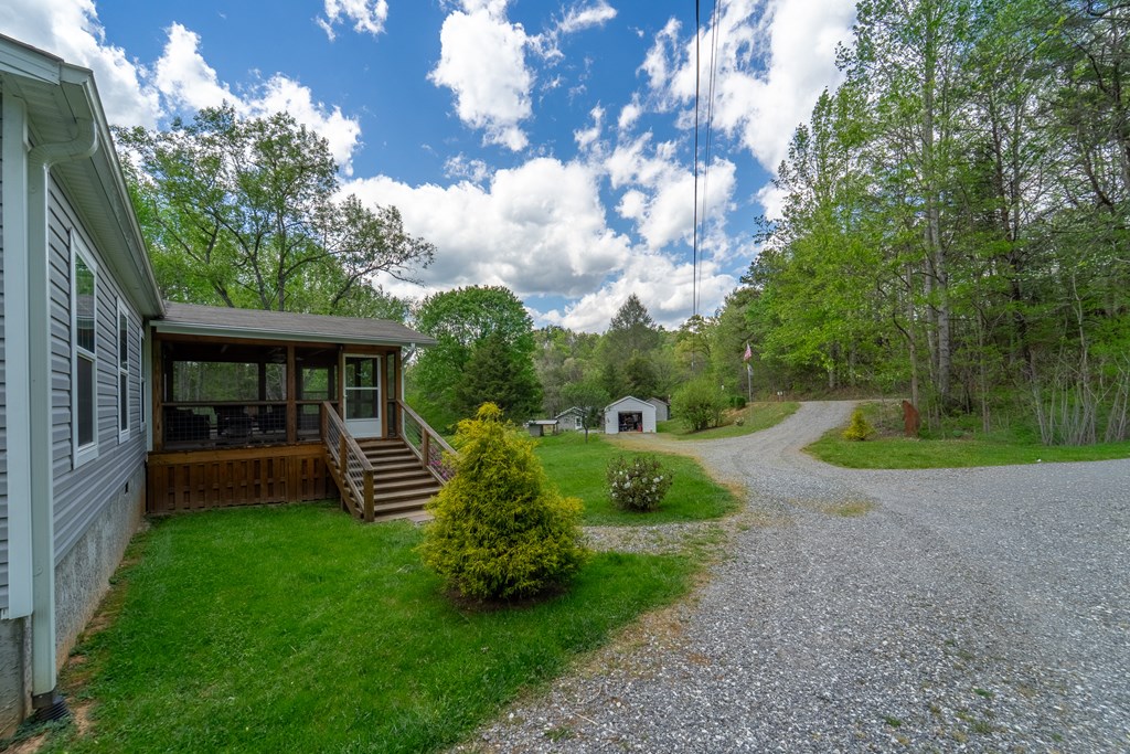 104/102 Pleasant Valley Lane