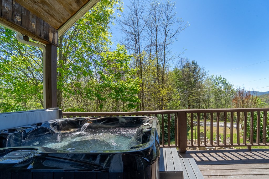 576 Grizzly Ridge