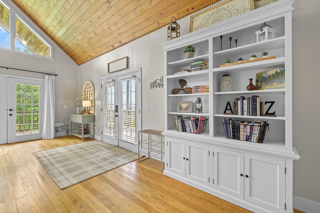 576 Grizzly Ridge