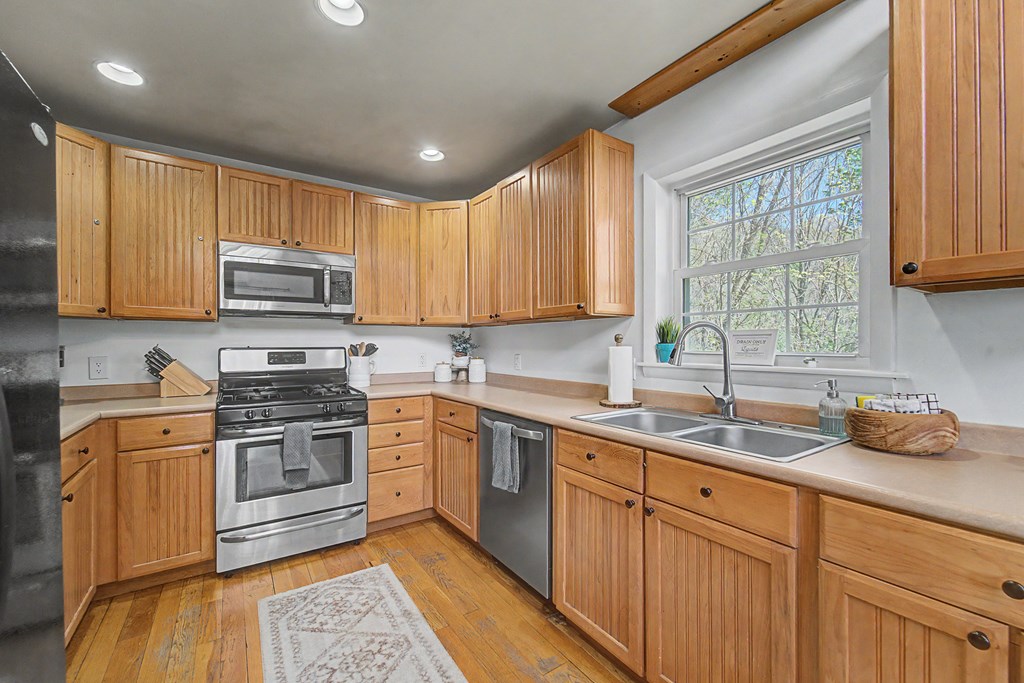 576 Grizzly Ridge