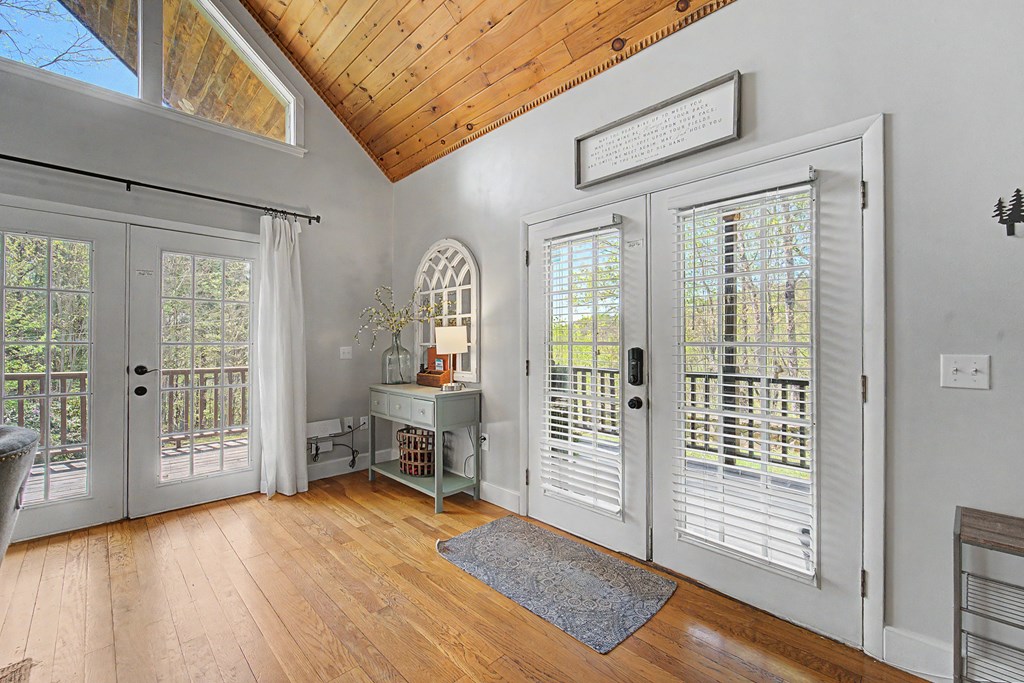 576 Grizzly Ridge