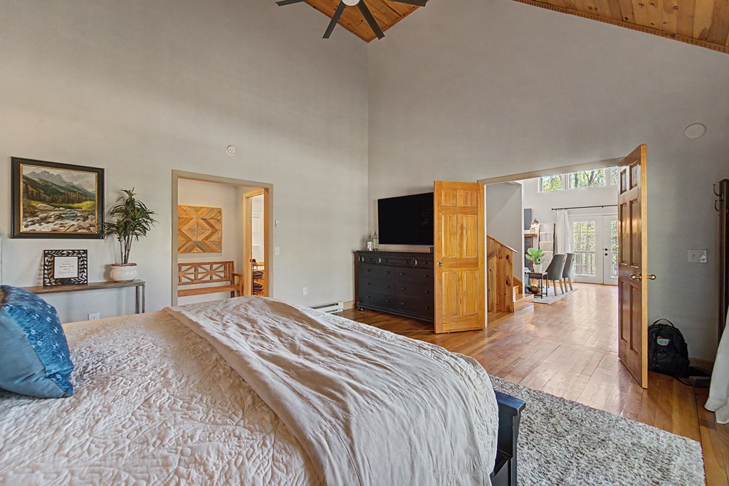 576 Grizzly Ridge