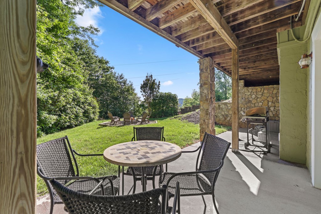 576 Grizzly Ridge