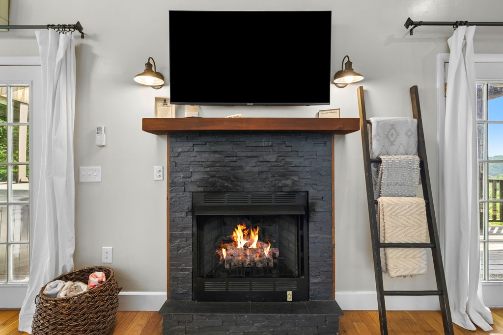 576 Grizzly Ridge