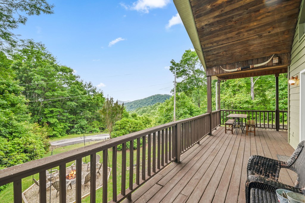 576 Grizzly Ridge